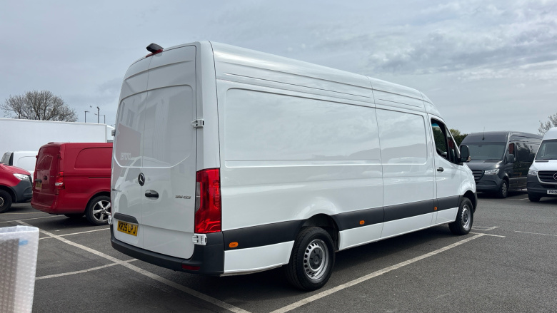 Mercedes-Benz Sprinter 315Cdi L3 Diesel Rwd 3.5t H2 Pro Van 9G-Tronic